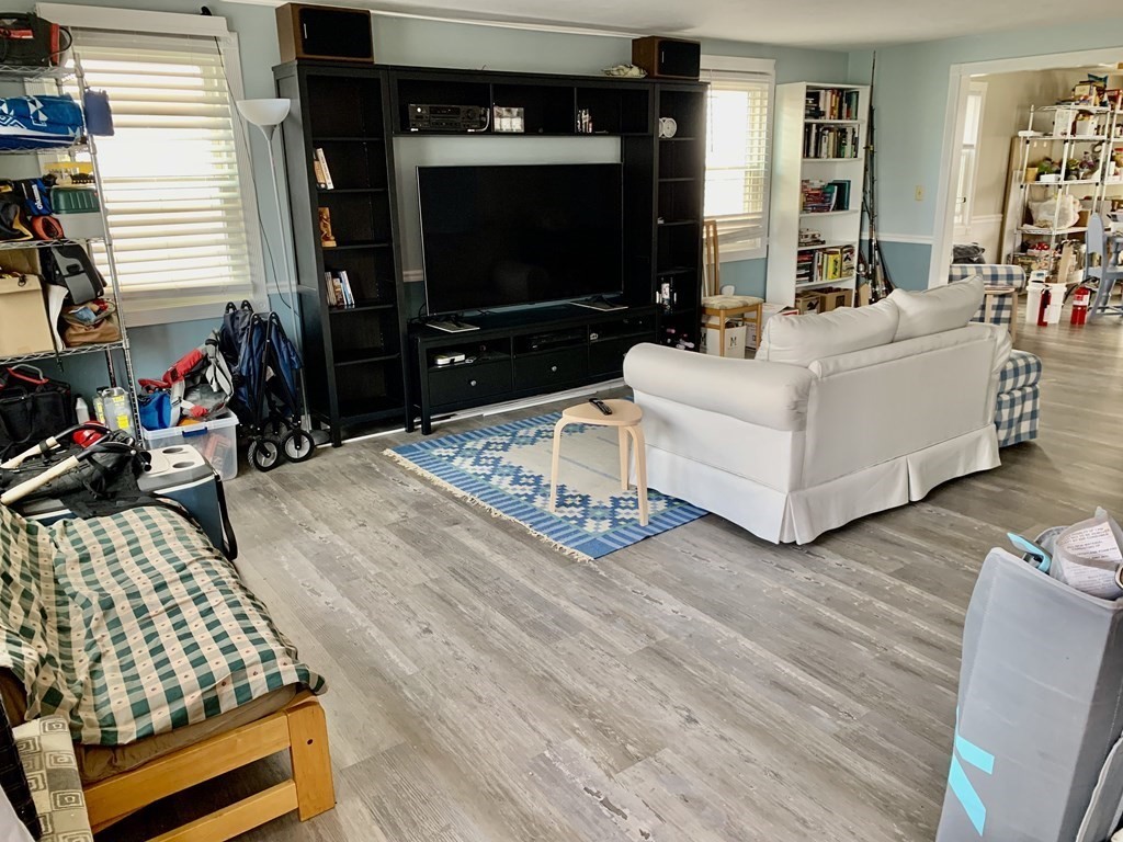 11 Moreland Avenue, Unit WINTER Hull, MA 02045 - Photo 5 of 17