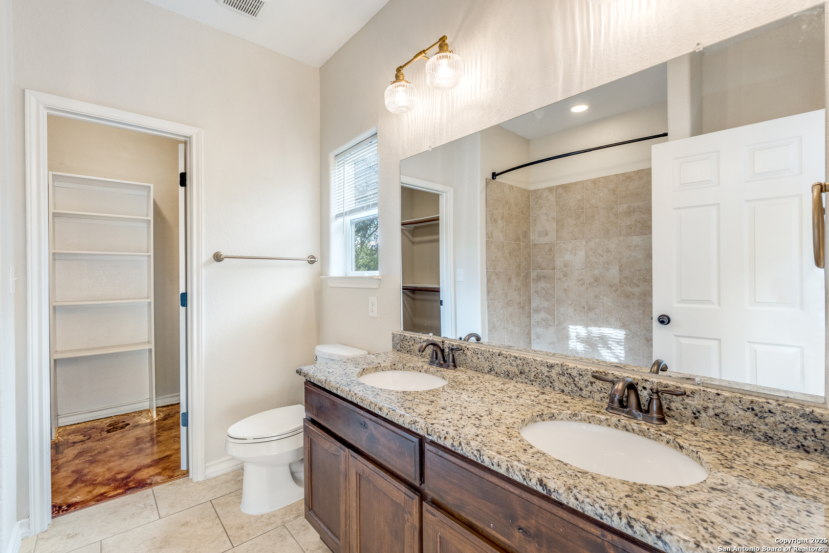 1131 Rocky Ridge Loop Canyon Lake, TX 78133 - Photo 11 of 25 Gallery Image 11