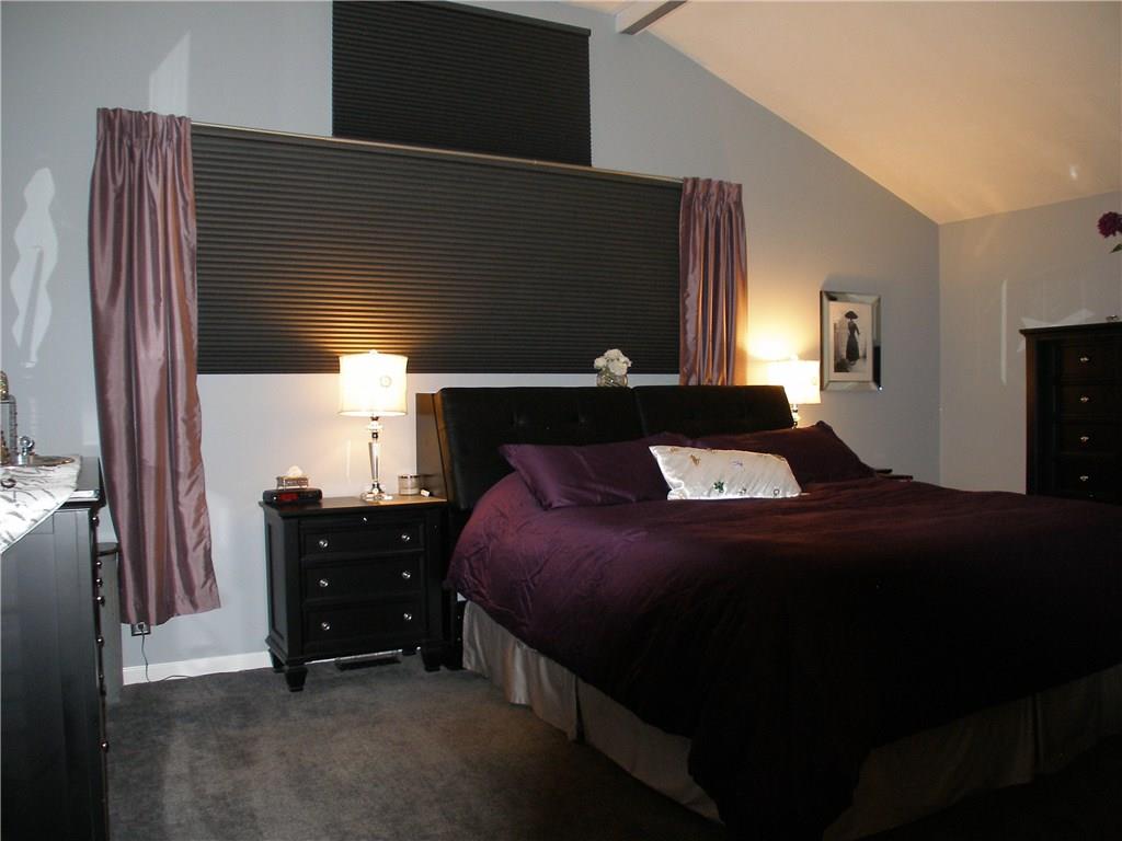 7521 Dean Road Indianapolis, IN 46240 - Photo 10 of 24 Gallery Image 10
