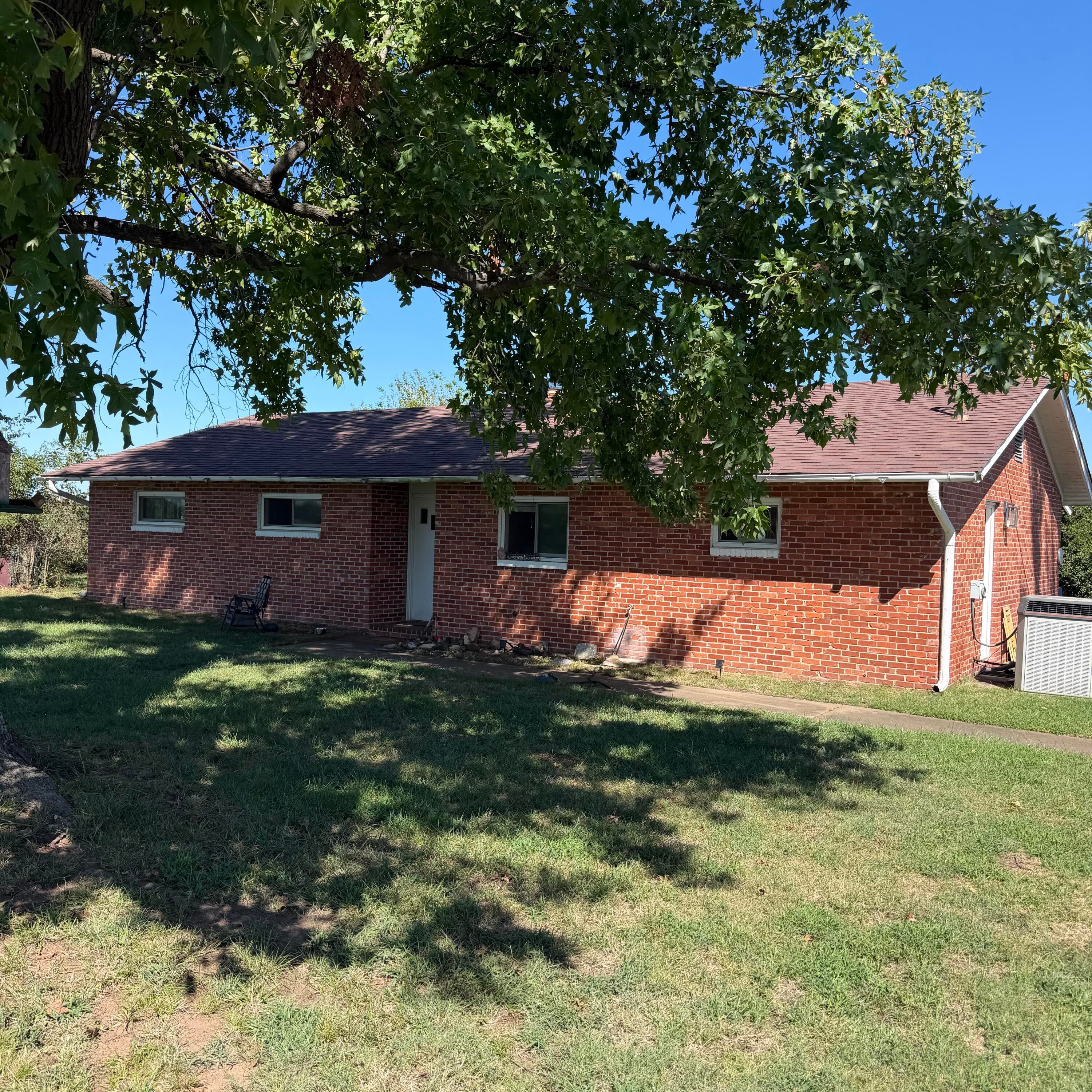 57002 East 120 Road Miami, OK 74354 - Photo 2 of 23 Gallery Image 2
