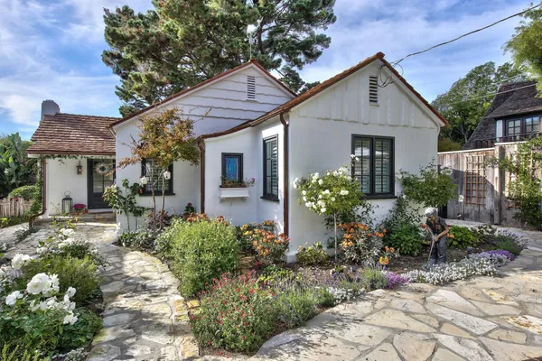 $4,950,000 | Camino Real 4 Nw 11th, Carmel, CA 93923