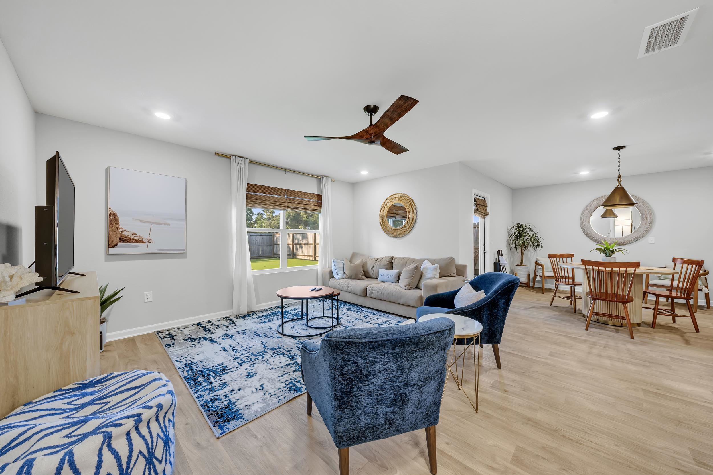 257 Burnston Way Foley, AL 36535 - Photo 11 of 42 Living Room