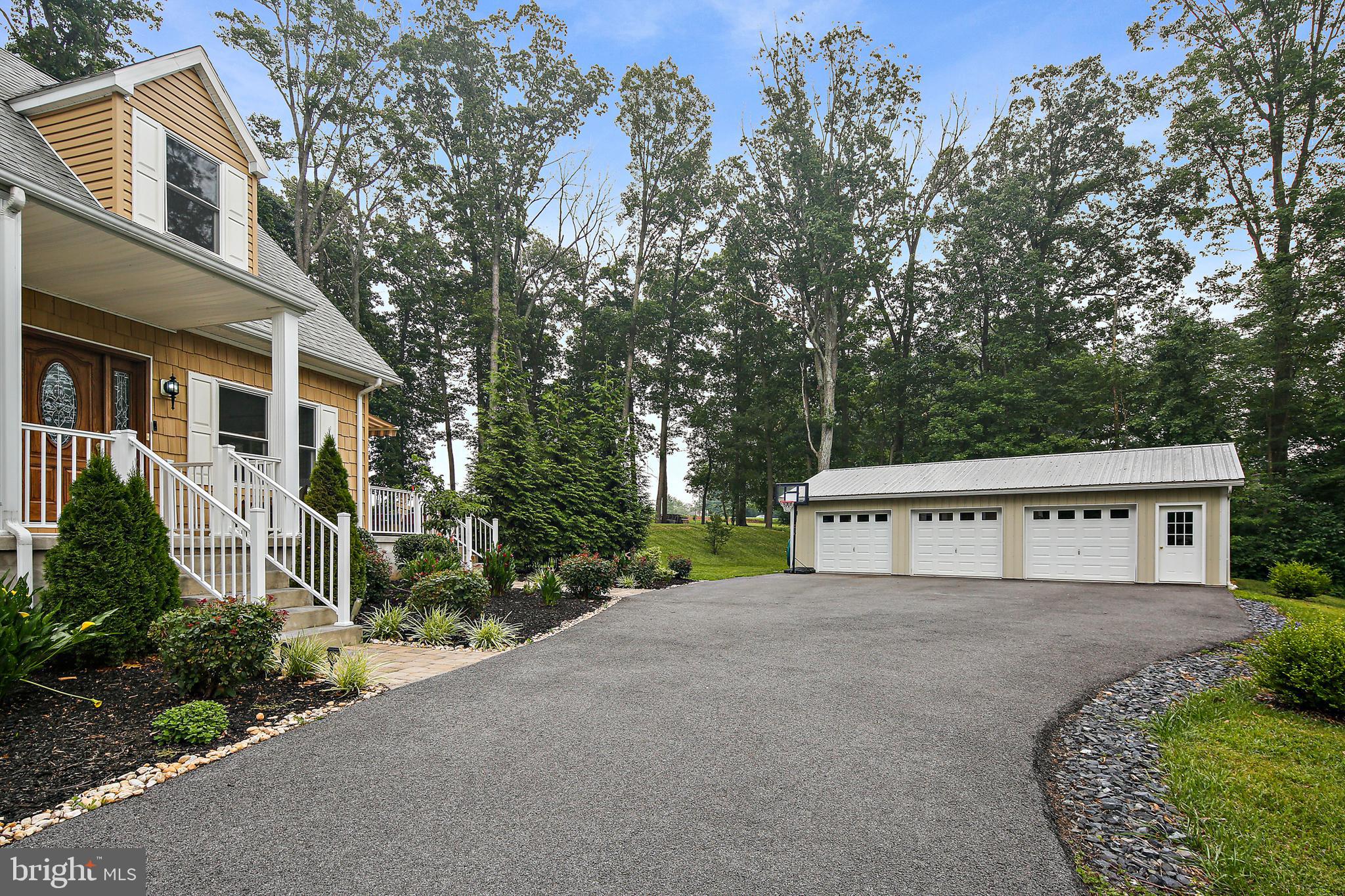 750 Barts Church Road Hanover, PA 17331 - Photo 40 of 56 Paved Driveway