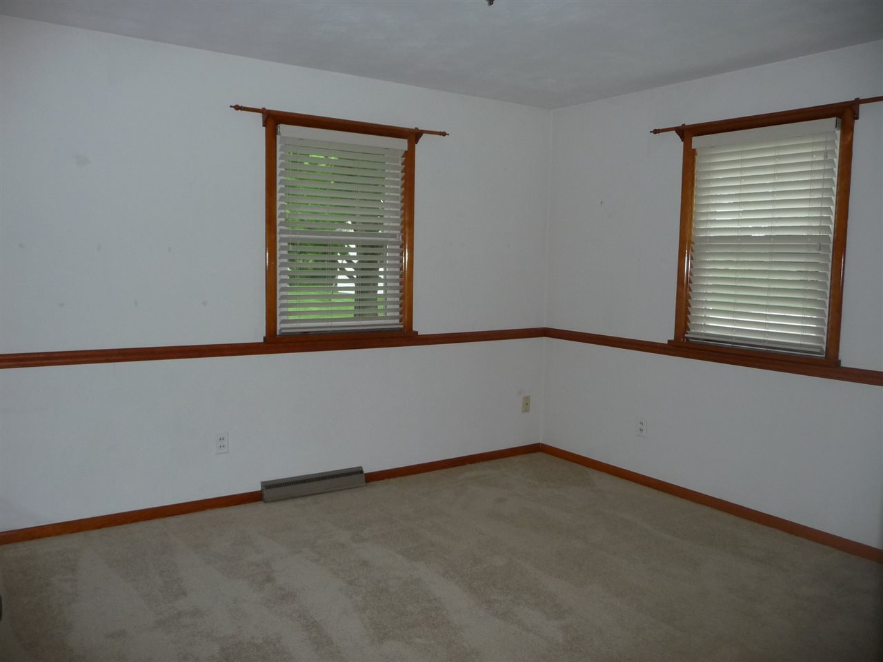 6221 Hosler Road Leo, IN 46765 - Photo 12 of 21