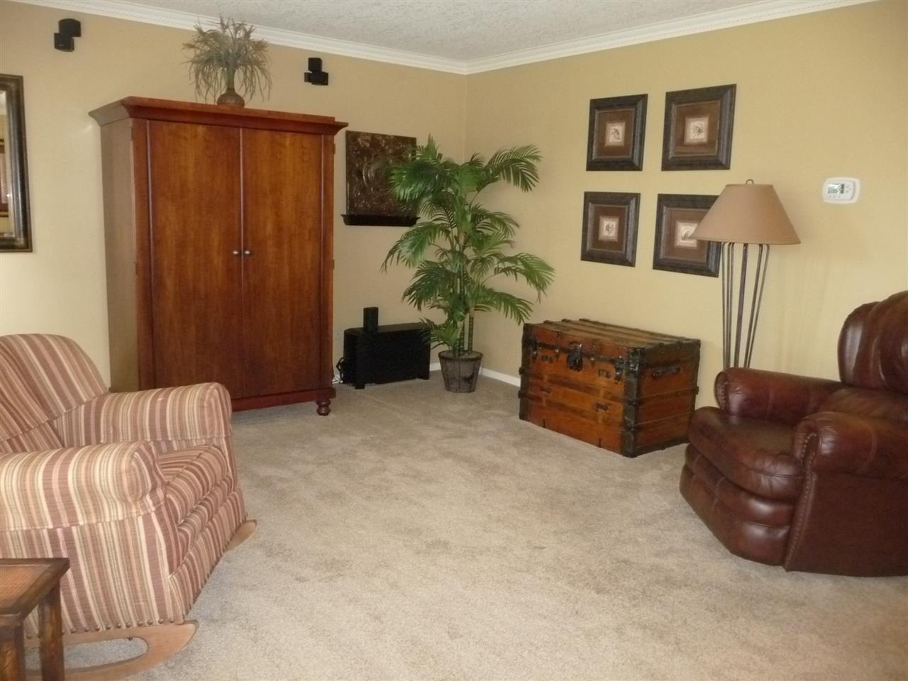 6221 Hosler Road Leo, IN 46765 - Photo 3 of 21