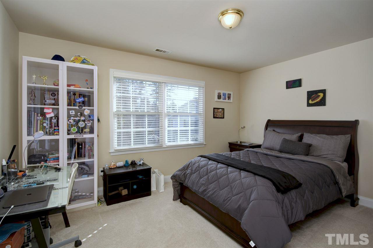 9313 Naples Court Raleigh, NC 27617 - Photo 17 of 28 Gallery Image 17