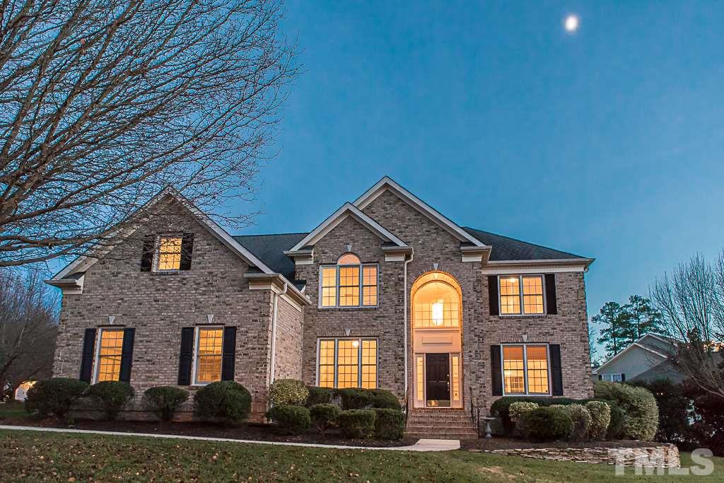 9313 Naples Court Raleigh, NC 27617 - Photo 25 of 28 Gallery Image 25