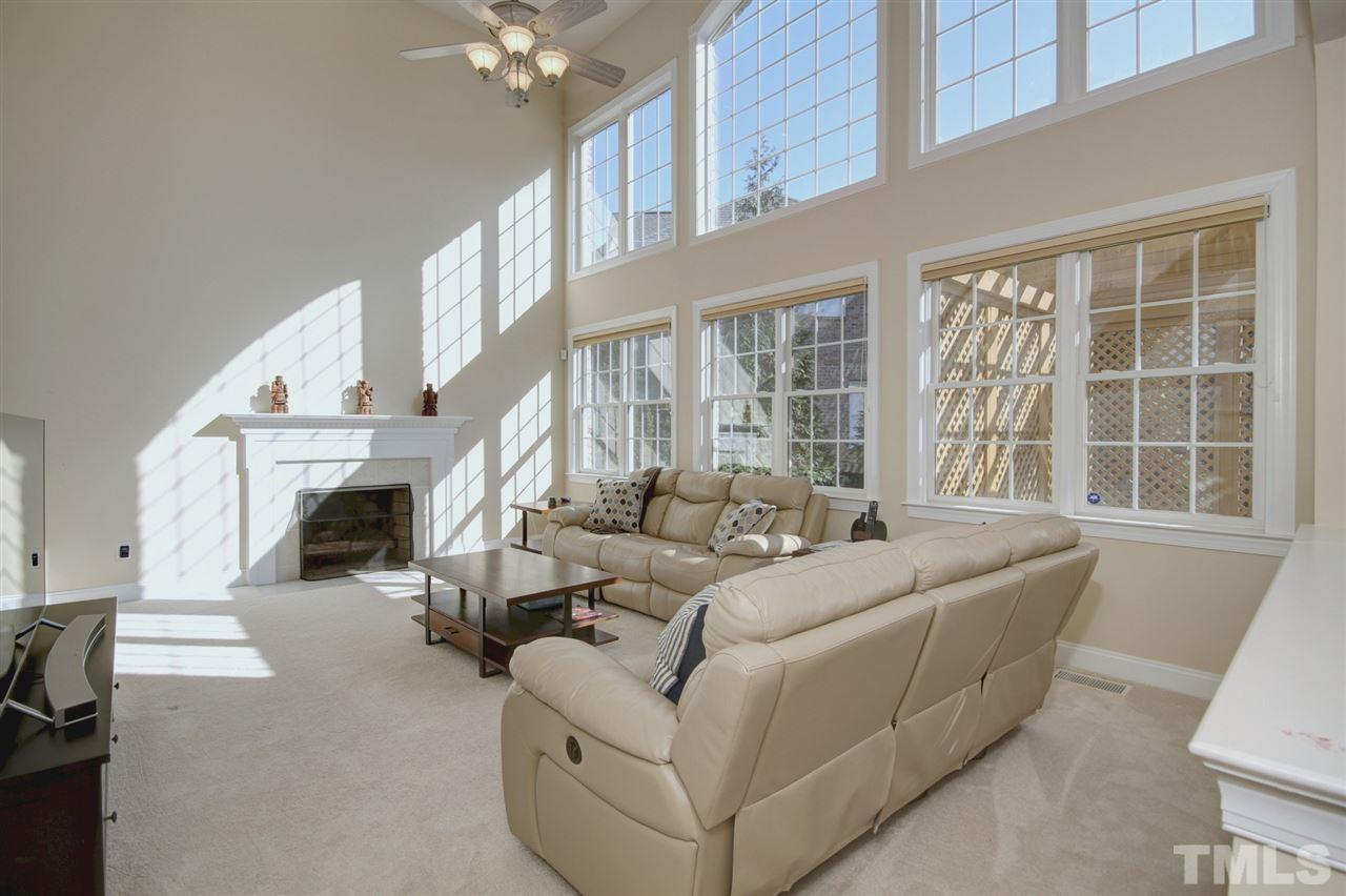 9313 Naples Court Raleigh, NC 27617 - Photo 10 of 28 Gallery Image 10