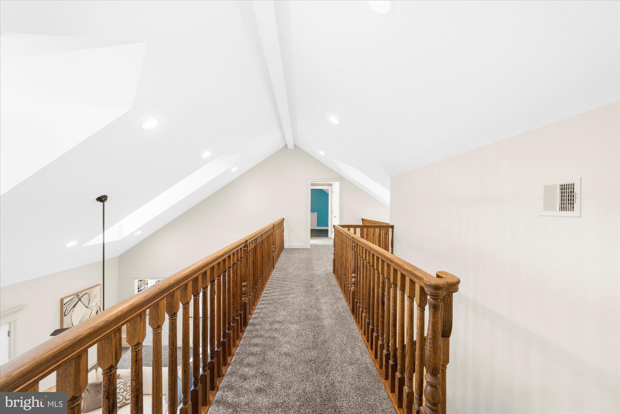 160 South Allentown Road Telford, PA 18969 - Photo 38 of 54 2nd Floor Balcony