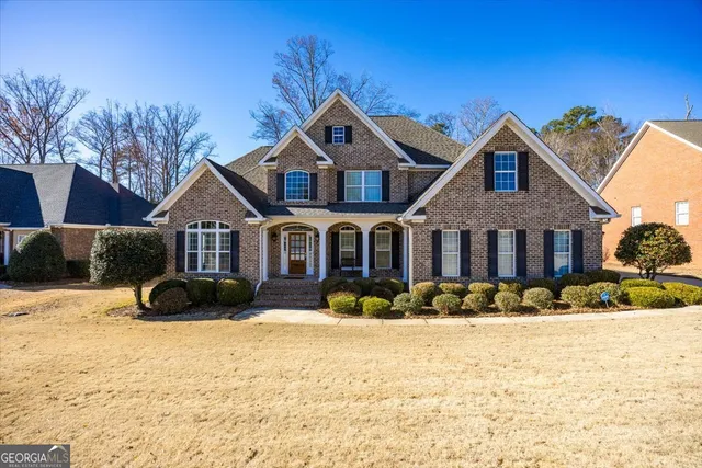 $585,000 | 210 Oakleaf Drive, Macon, GA 31210