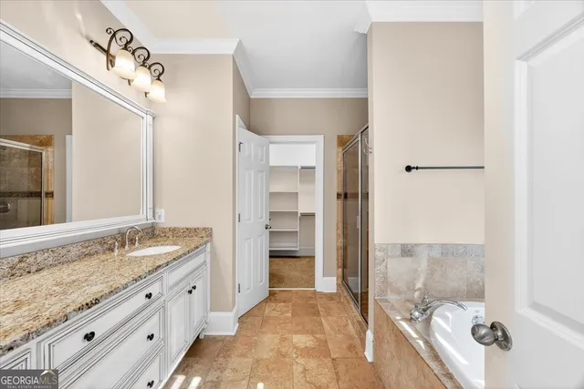 $585,000 | 210 Oakleaf Drive, Macon, GA 31210