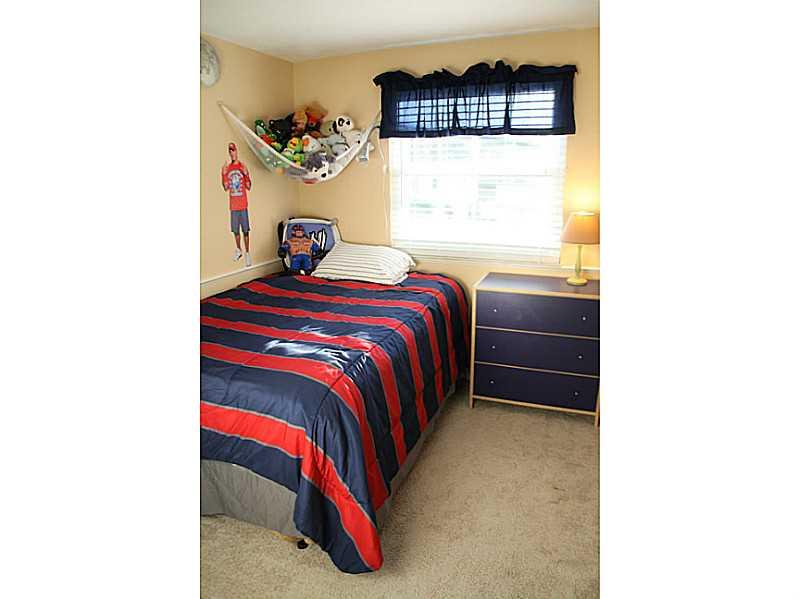 106 Logan Road Imperial, PA 15126 - Photo 11 of 17 Bedroom.