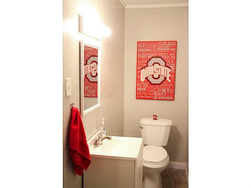 106 Logan Road Imperial, PA 15126 - Photo 13 of 17 Partial Bath.