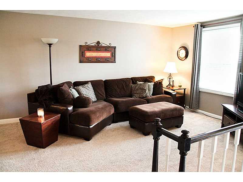 106 Logan Road Imperial, PA 15126 - Photo 5 of 17 Den/Family/Great Room.
