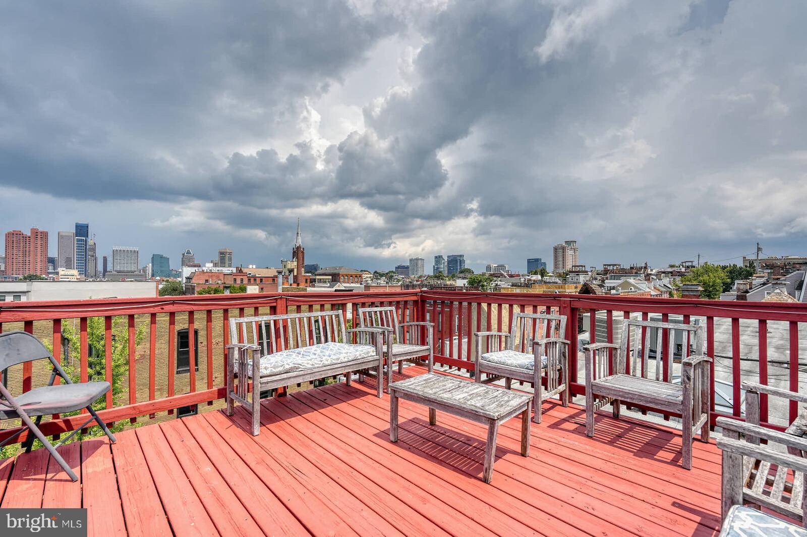 1402 Light Street Baltimore, MD 21230 - Photo 56 of 60 a view of a chairs on deck