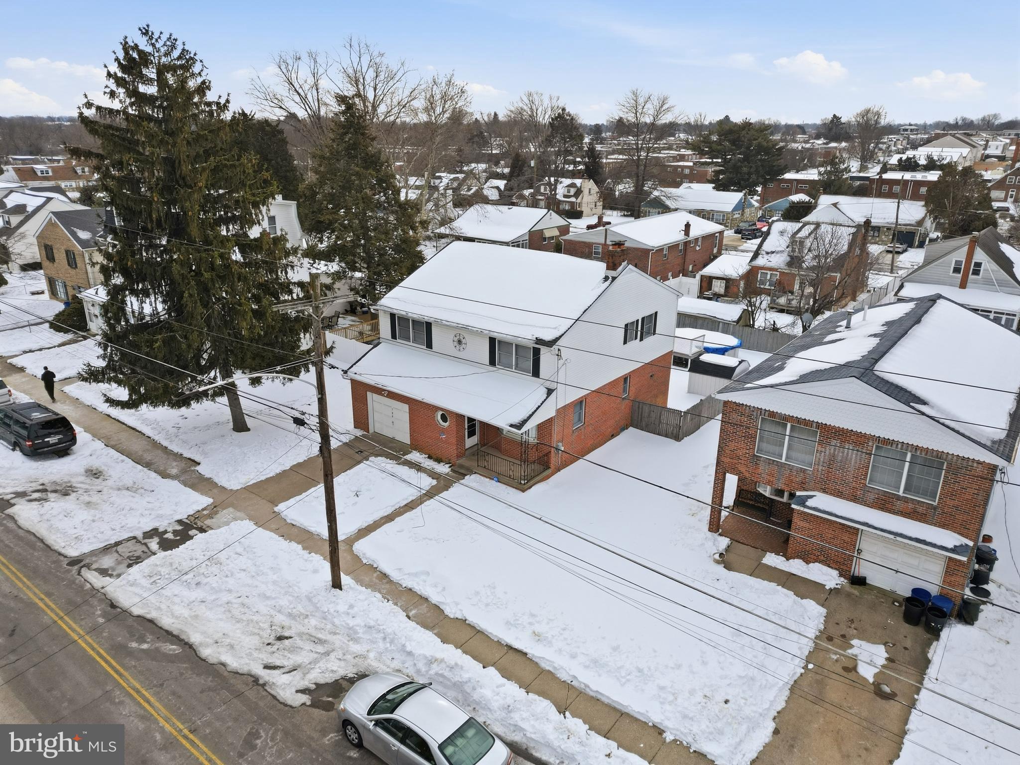 708 Hoffnagle Street Philadelphia, PA 19111 - Photo 1 of 58