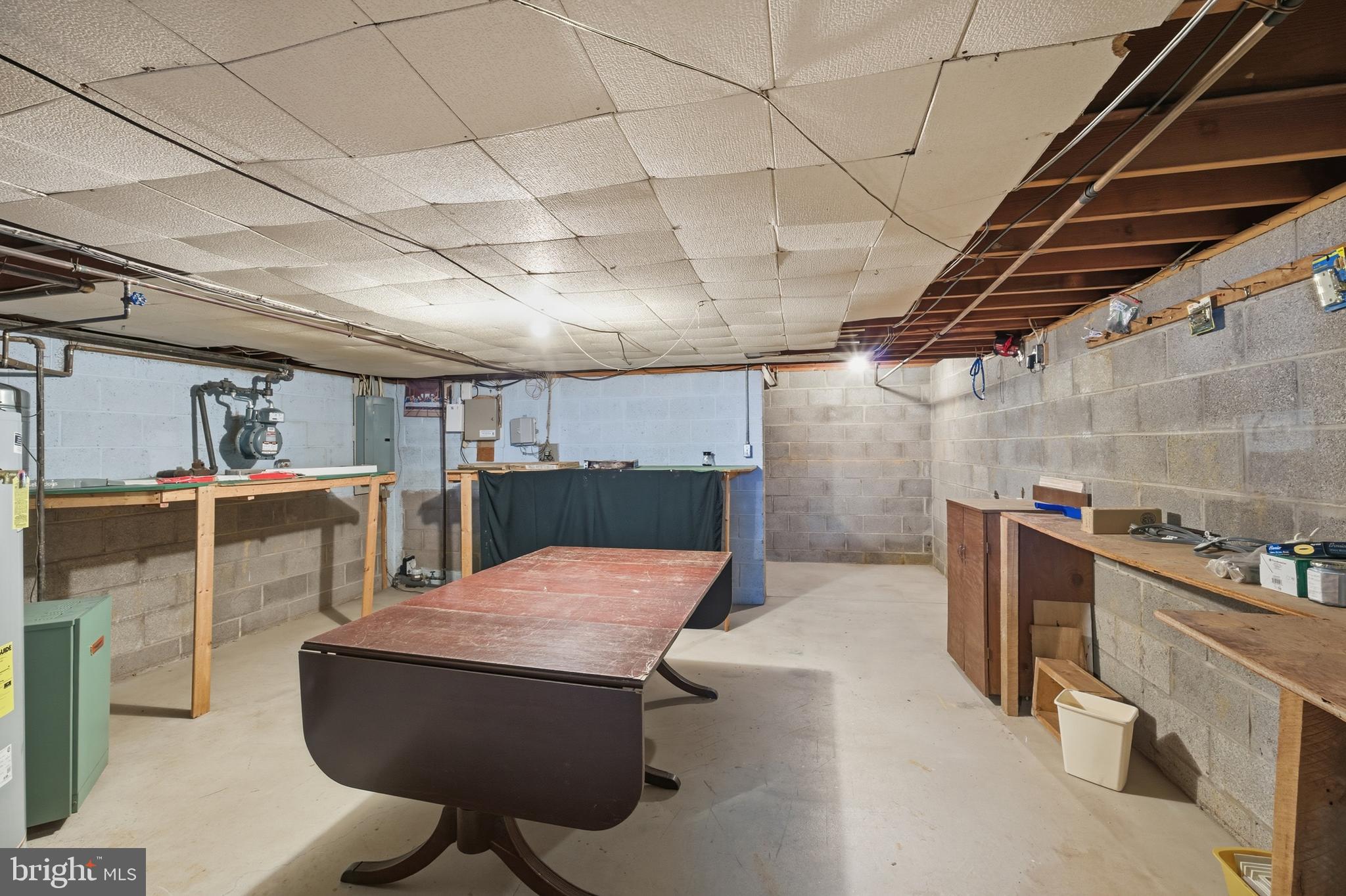 708 Hoffnagle Street Philadelphia, PA 19111 - Photo 11 of 58