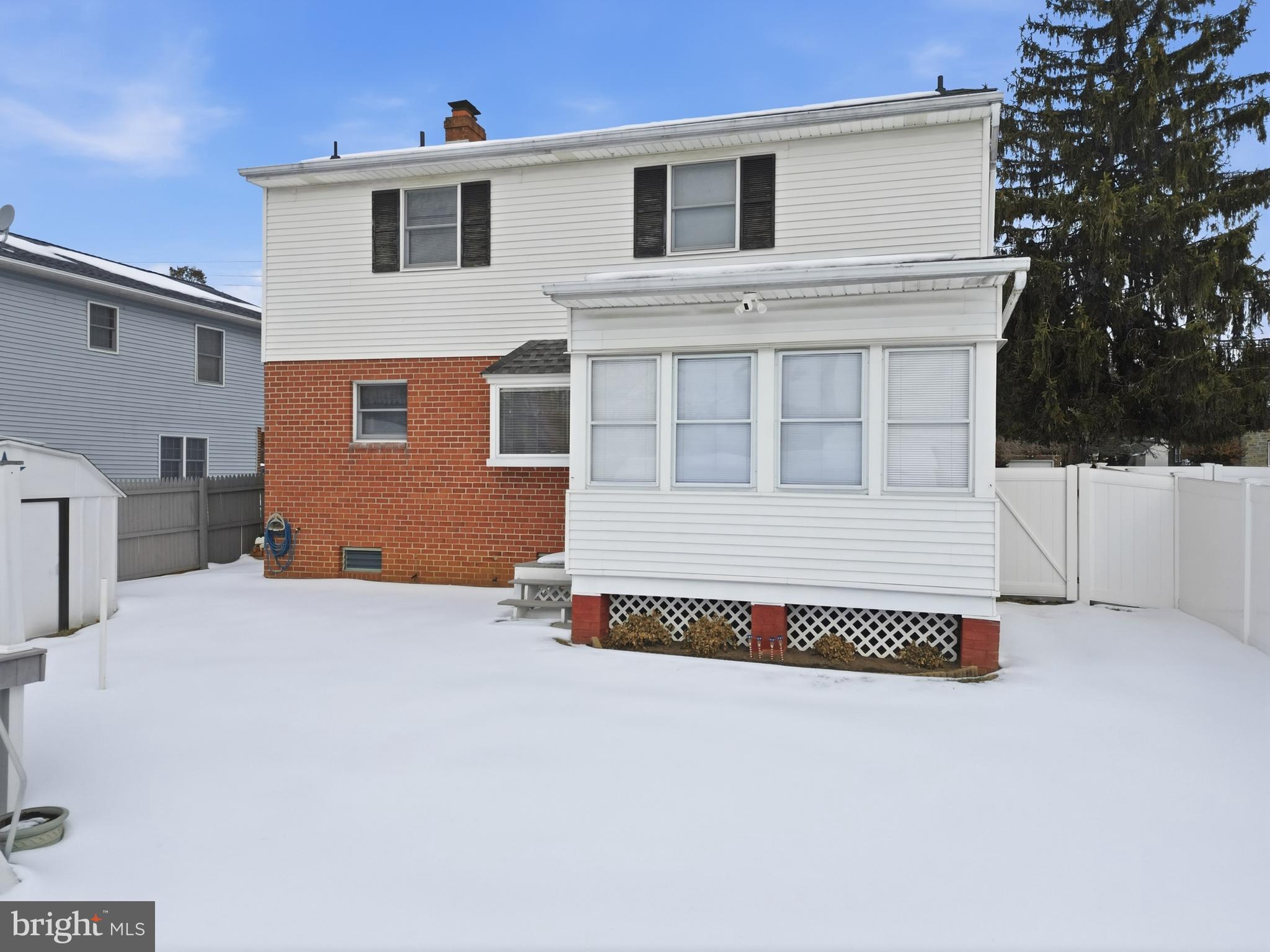 708 Hoffnagle Street Philadelphia, PA 19111 - Photo 14 of 58