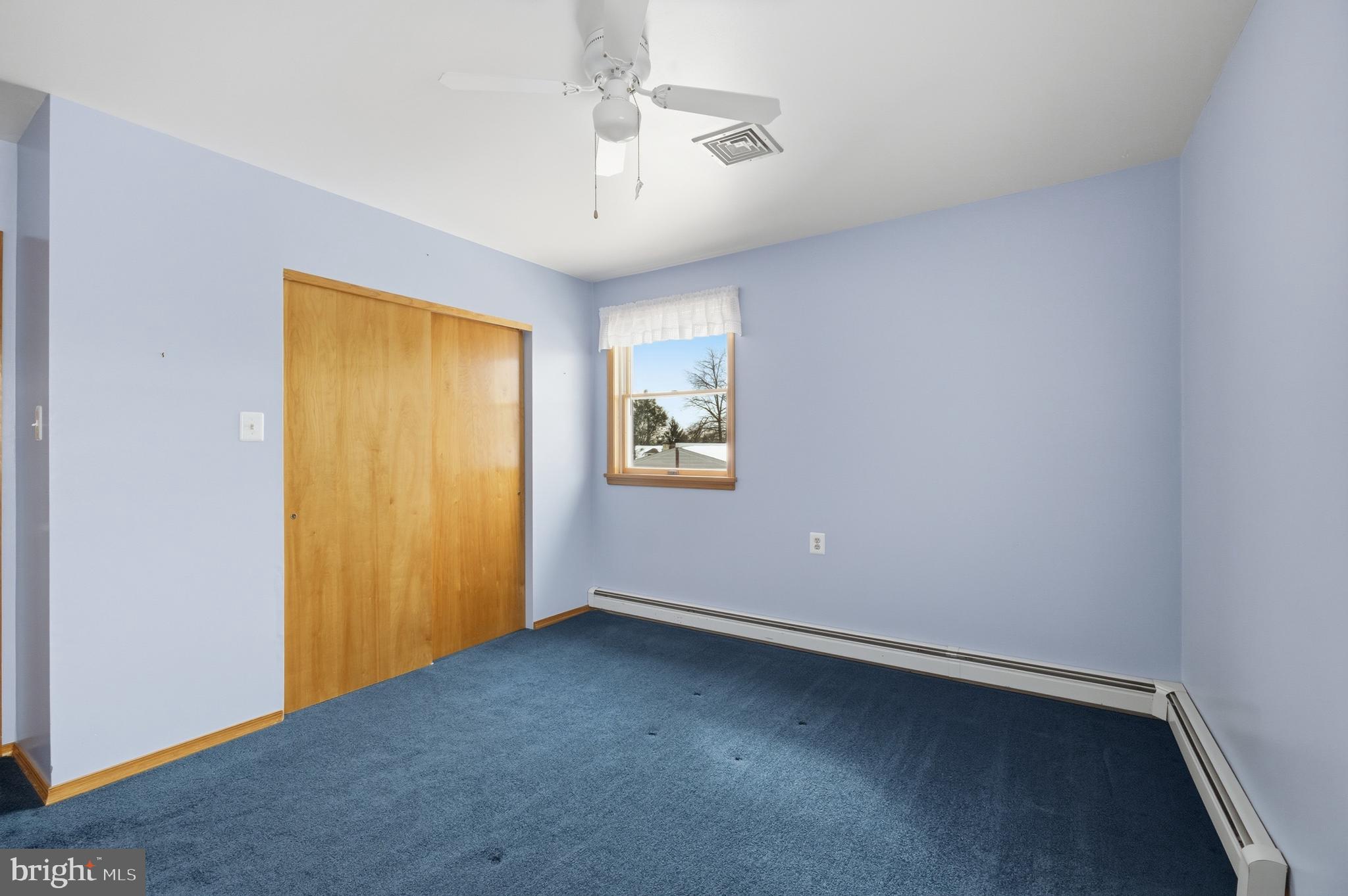 708 Hoffnagle Street Philadelphia, PA 19111 - Photo 32 of 58