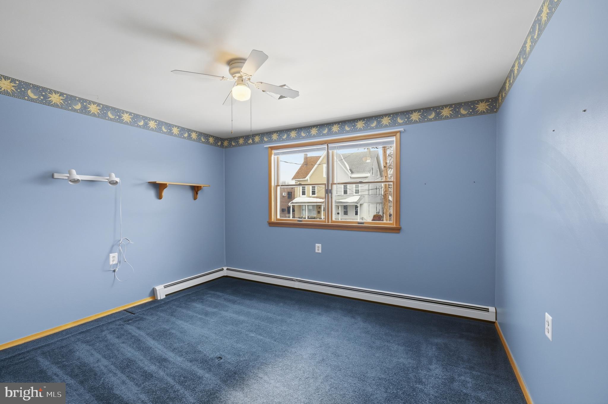 708 Hoffnagle Street Philadelphia, PA 19111 - Photo 36 of 58