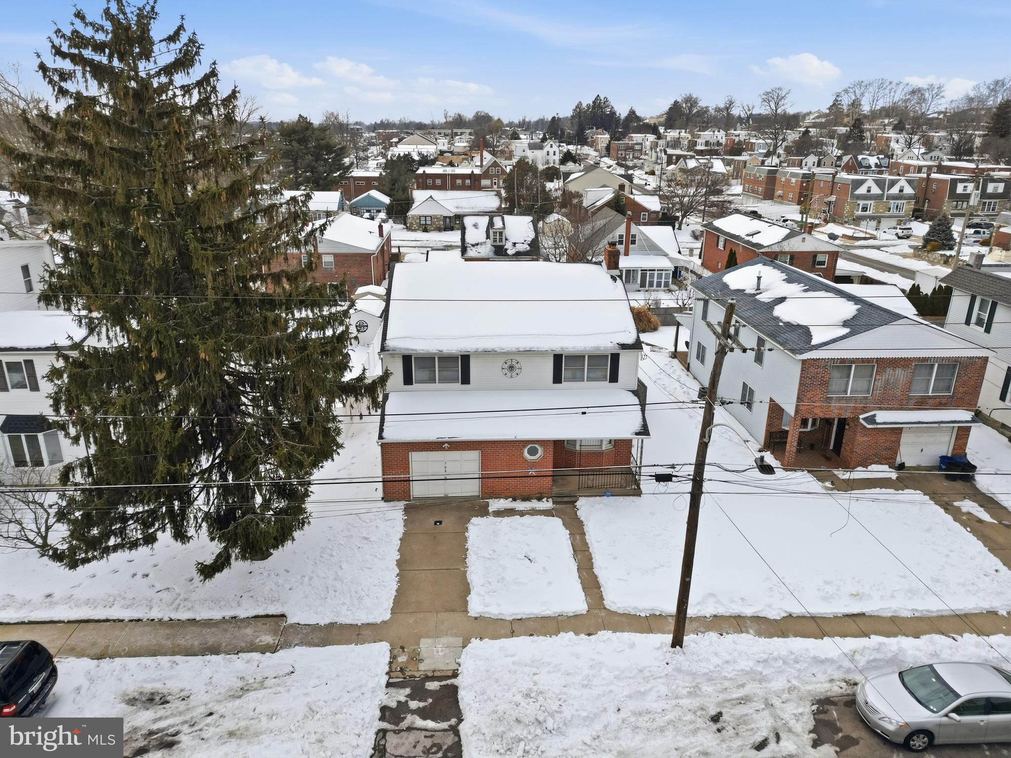 708 Hoffnagle Street Philadelphia, PA 19111 - Photo 54 of 58