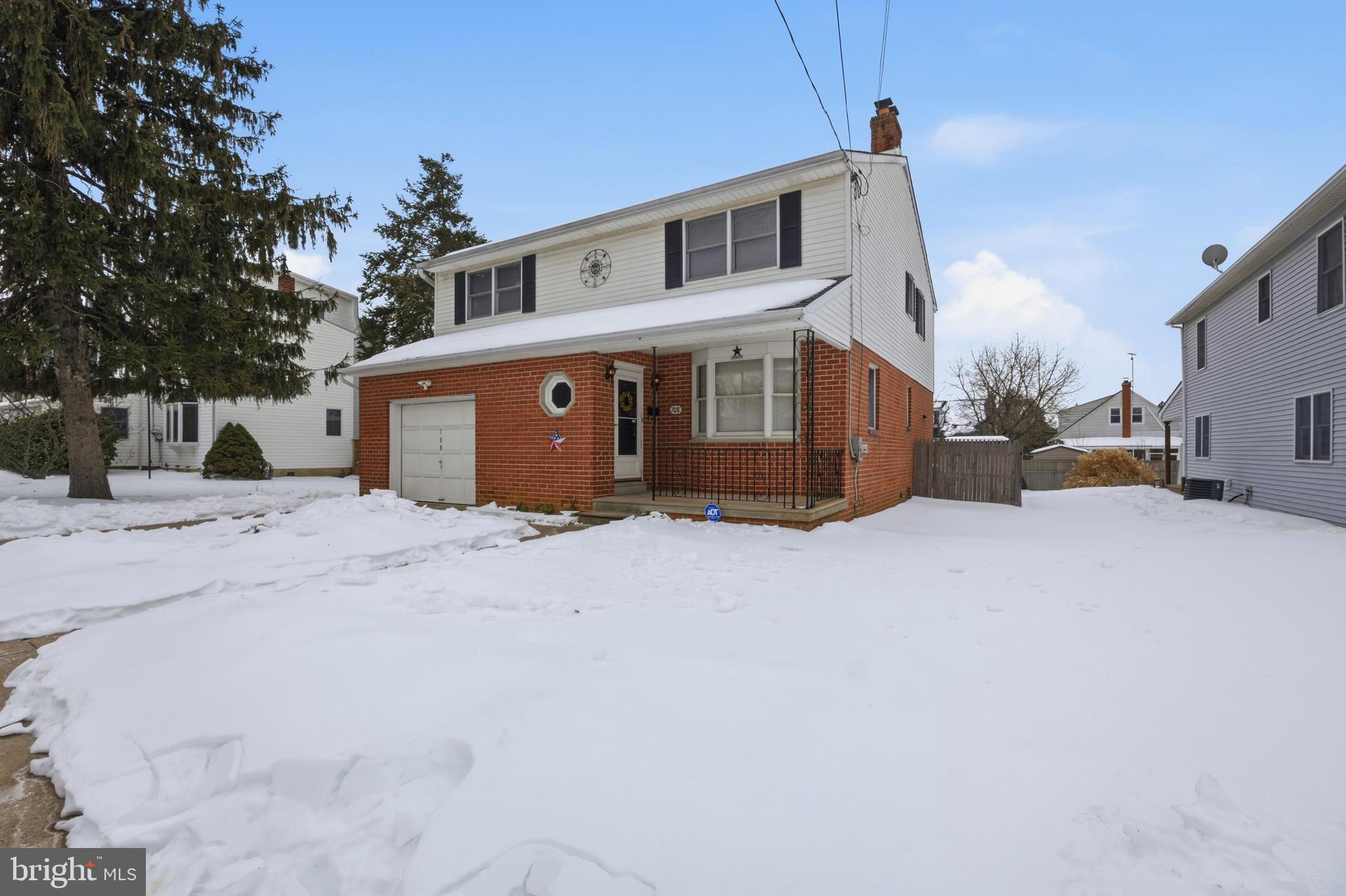 708 Hoffnagle Street Philadelphia, PA 19111 - Photo 57 of 58