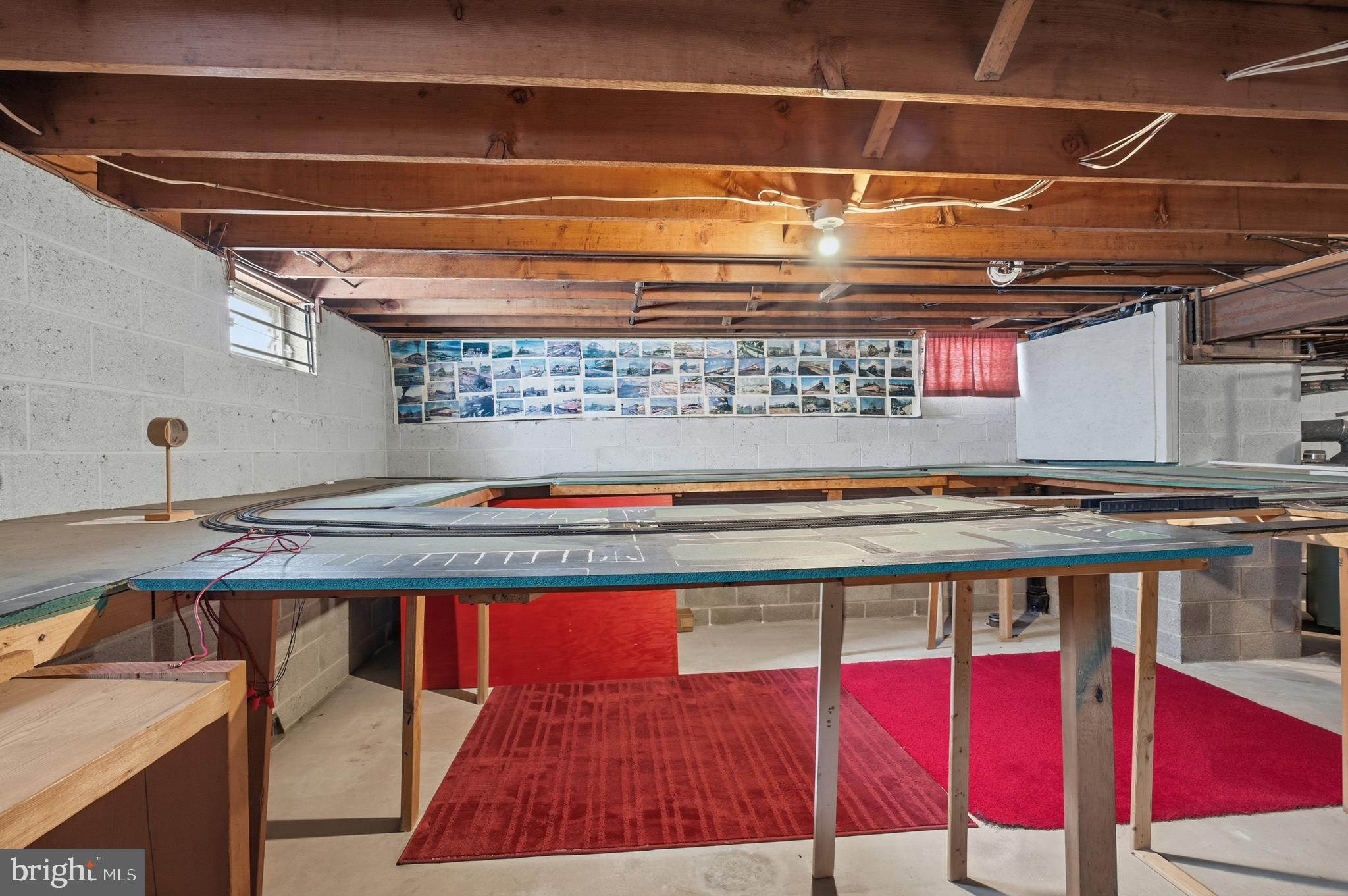 708 Hoffnagle Street Philadelphia, PA 19111 - Photo 9 of 58