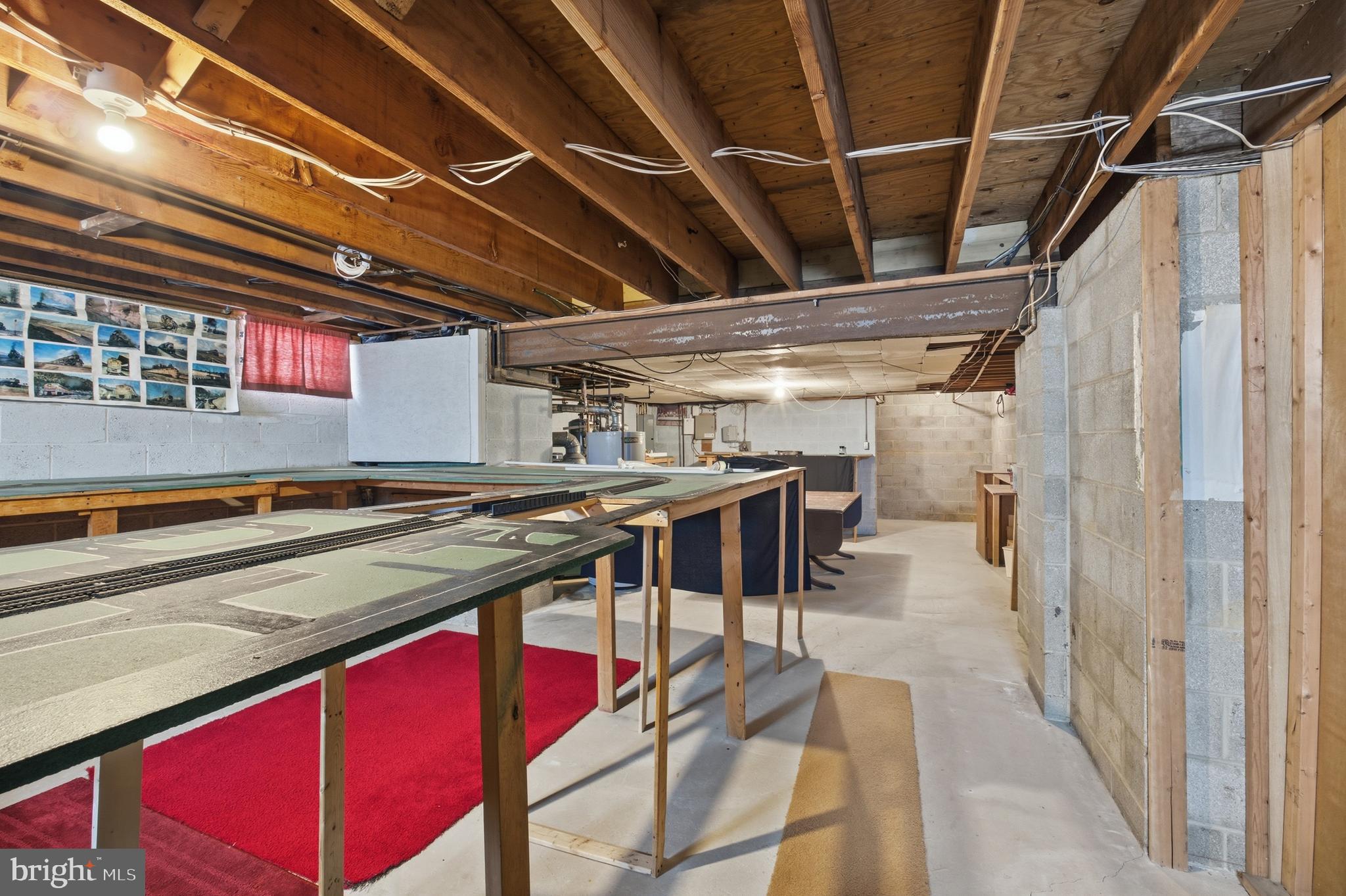 708 Hoffnagle Street Philadelphia, PA 19111 - Photo 10 of 58