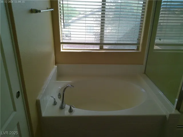 $2,200 | 7330 Perkins Hill Street, Las Vegas, NV 89166