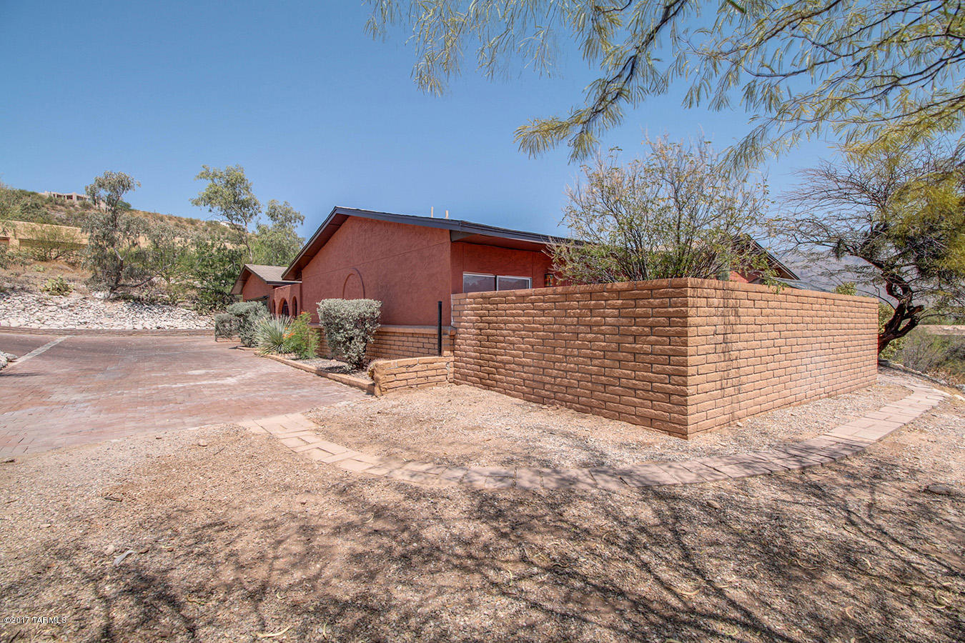4602 North Rockcliff Road Tucson, AZ 85750 - Photo 4 of 40