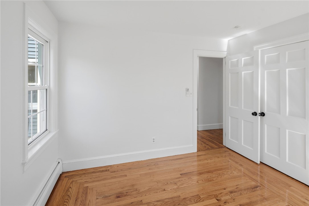 458 River Road Lincoln, RI 02865 - Photo 19 of 37