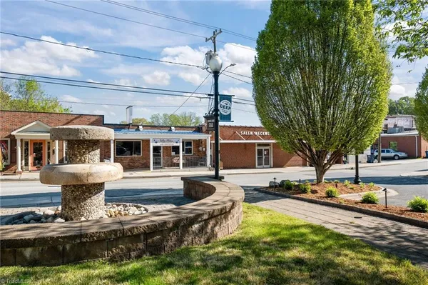 $4,000 | 116 West Academy Street, Randleman, NC 27317