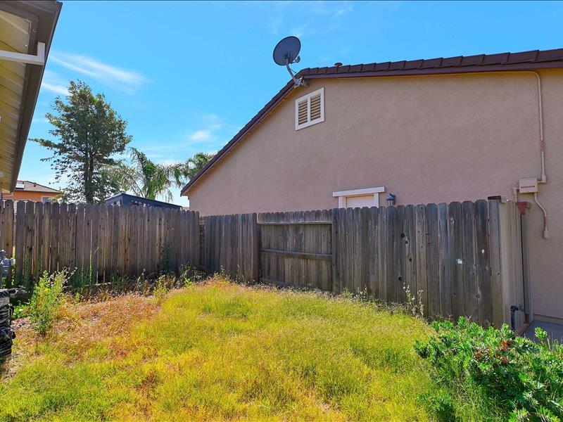 4063 Larner Way Olivehurst, CA 95961 - Photo 44 of 45