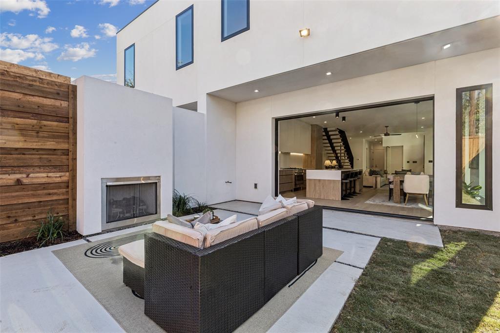 5635 Matalee Avenue Dallas, TX 75206 - Photo 13 of 26