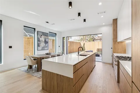 $1,099,000 | 5635 Matalee Avenue, Dallas, TX 75206