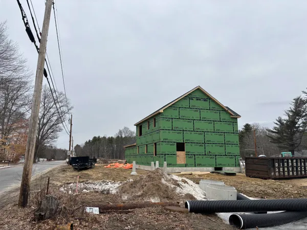 $699,900 | 105 Sewalls Falls Road, Concord, NH 03303