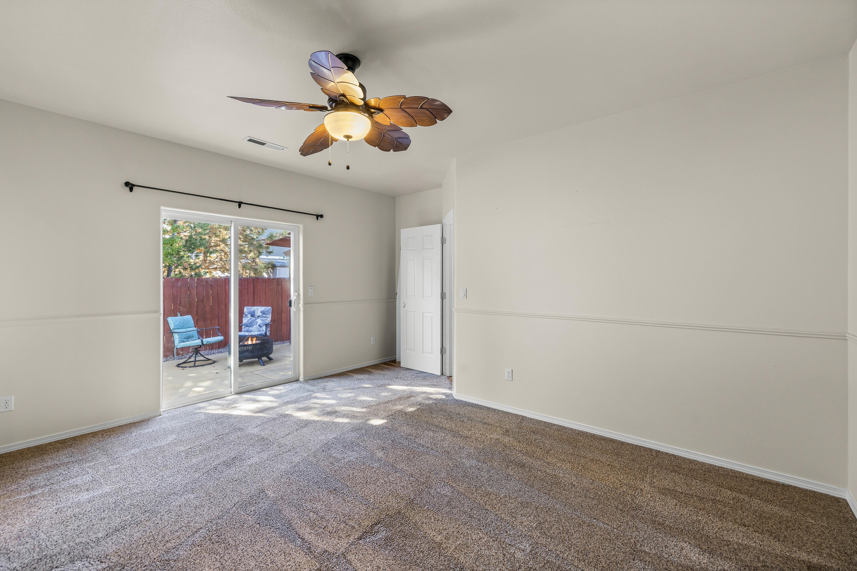 1352 Southwest 35th Street Redmond, OR 97756 - Photo 38 of 44 2025_09_25_1325_sw_35th_st_rdm-21