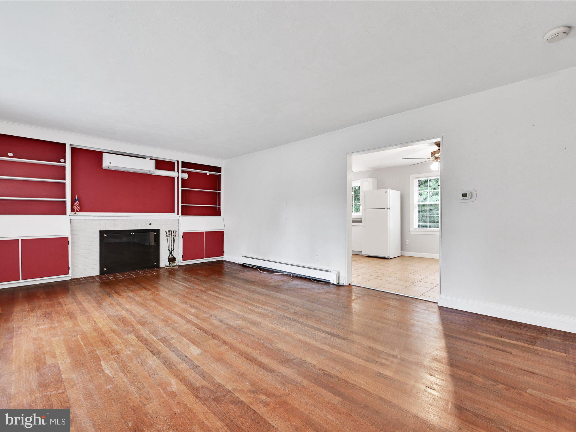 980 East Canal Road Dover, PA 17315 - Photo 9 of 39 original hardwoods