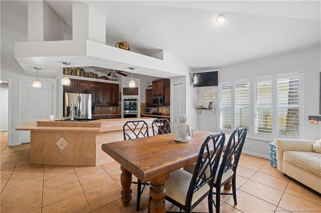 5656 Northwest Whitecap Road Port St. Lucie, FL 34986 - Photo 9 of 32 Gallery Image 9