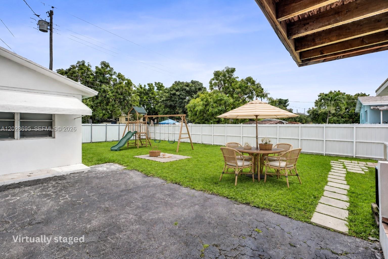 877 West 33rd Street, Unit A Hialeah, FL 33012 - Photo 4 of 36 Virtually Staged