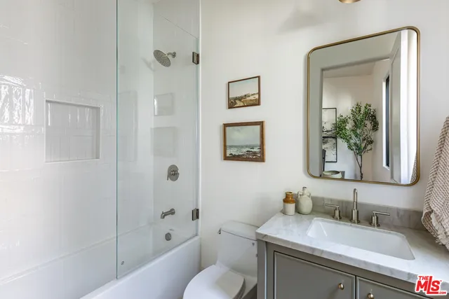 $4,895,000 | 3745 May Street, Los Angeles, CA 90066