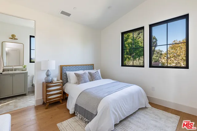 $4,895,000 | 3745 May Street, Los Angeles, CA 90066