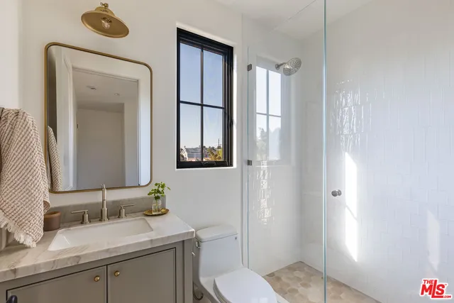 $4,895,000 | 3745 May Street, Los Angeles, CA 90066