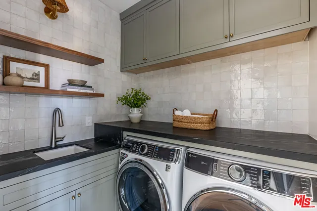 $4,895,000 | 3745 May Street, Los Angeles, CA 90066