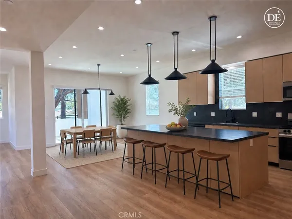 $10,500 | 4121 Lafayette Place, Unit B, Culver City, CA 90232