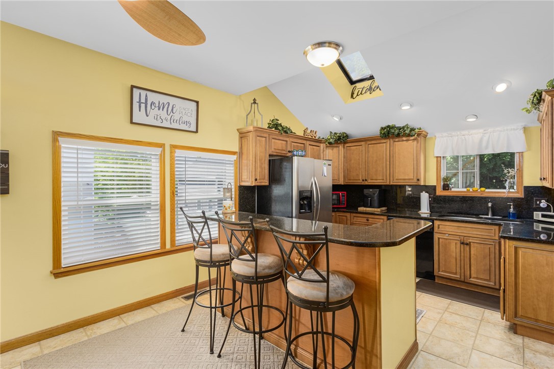 36 Pine Street Woonsocket, RI 02895 - Photo 22 of 45