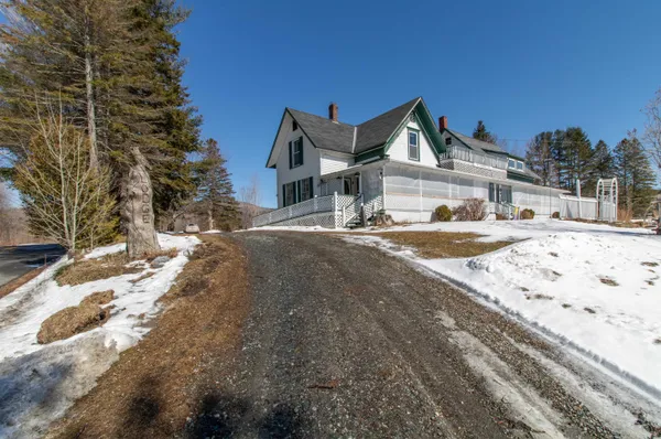 $525,000 | 28 Valley Road, Morgan, VT 05853