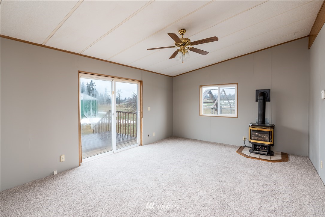 5911 Elder Road Ferndale, WA 98248 - Photo 19 of 35