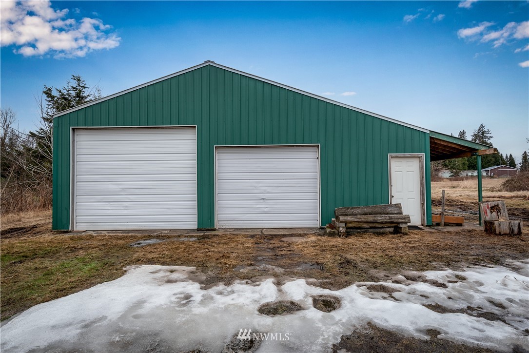 5911 Elder Road Ferndale, WA 98248 - Photo 3 of 35