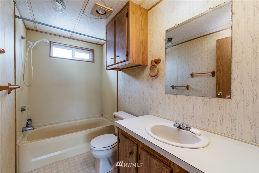 5911 Elder Road Ferndale, WA 98248 - Photo 24 of 35